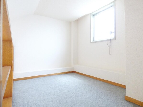 鳴海ビルの物件内観写真